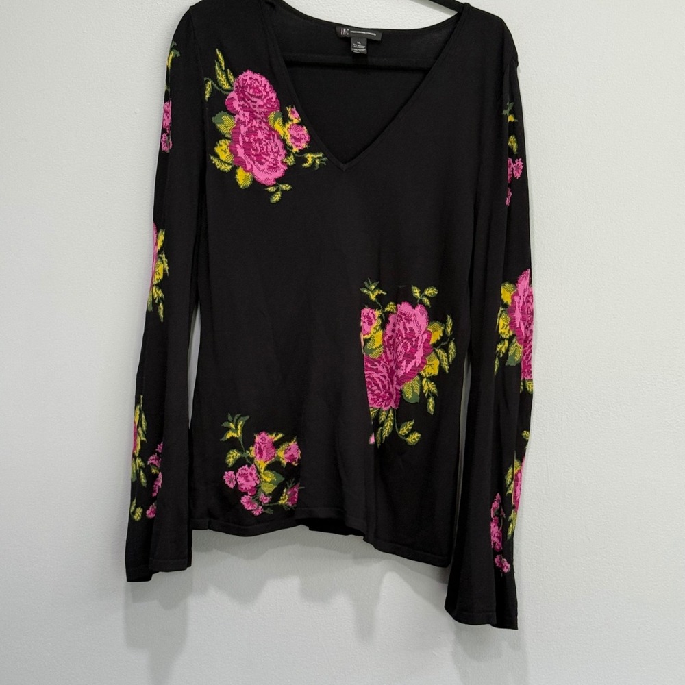 INC bell sleeve XL Black Pink Floral V-Neck Sweater romantic
